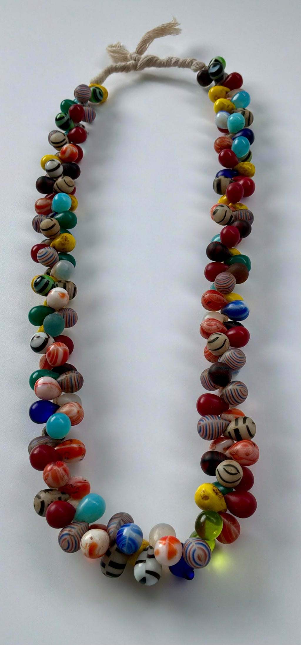 Strang Böhmische Glasperlen, tropfen B01