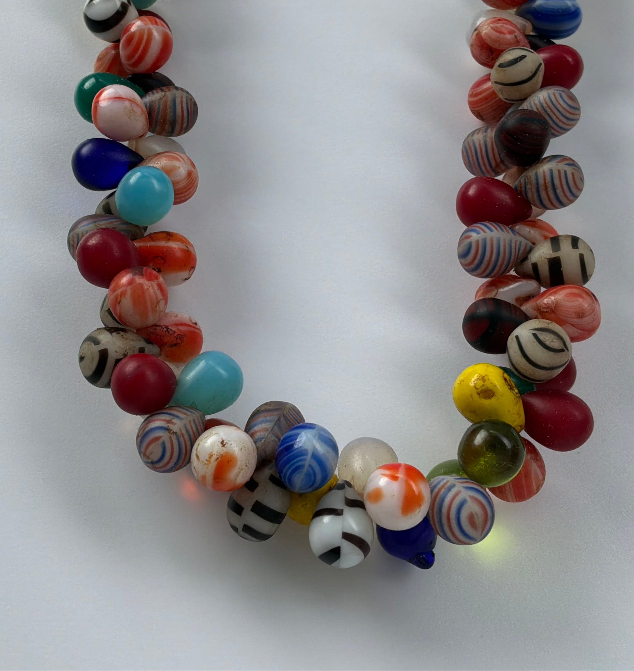 Strang Böhmische Glasperlen, tropfen B01