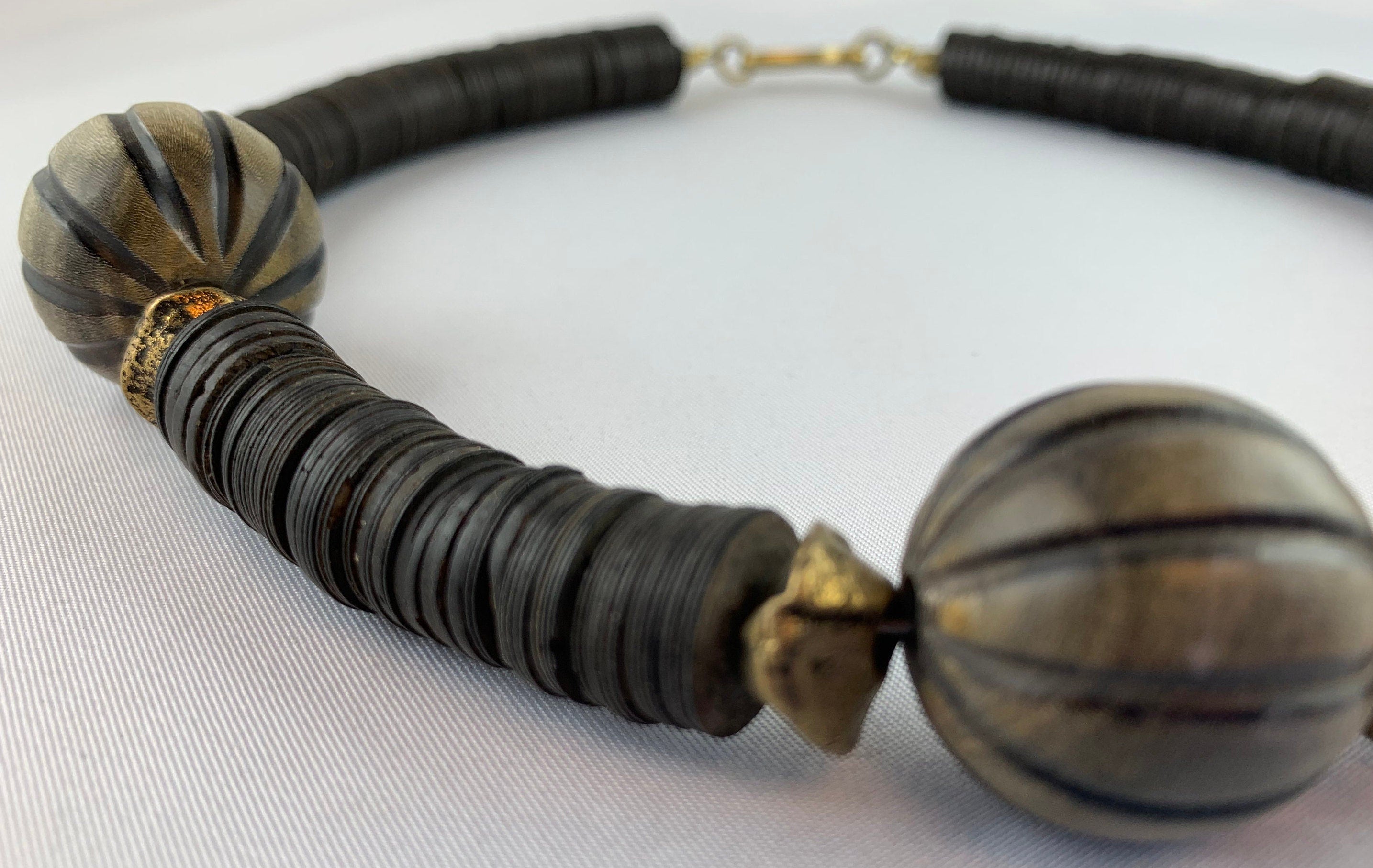 Kette Kokos Horn Coconut Unique Necklace Tribal Beads Ethno Chic