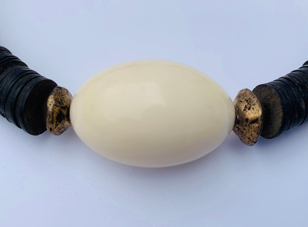 Kette Kokos Harz Coconut Resin Unique Necklace Tribal Beads Ethno Chic