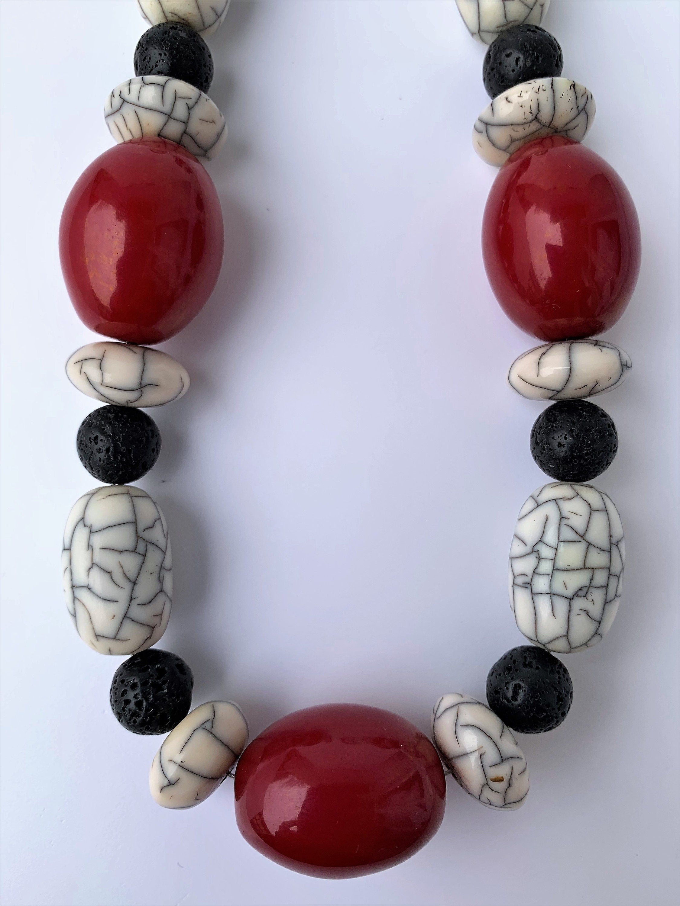 Kette Resin | Harz Lava Mix Handmade Unique Necklace Tribal Beads