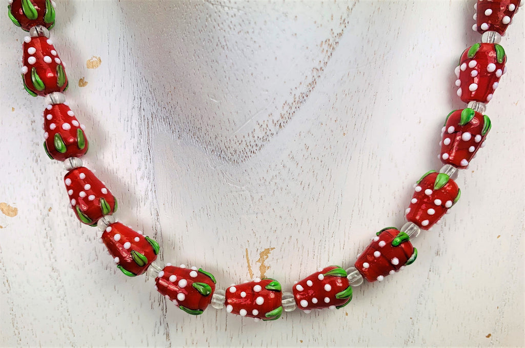 Kette Glasperlen Erdbeeren Glass Beads Handmade Unique Necklace