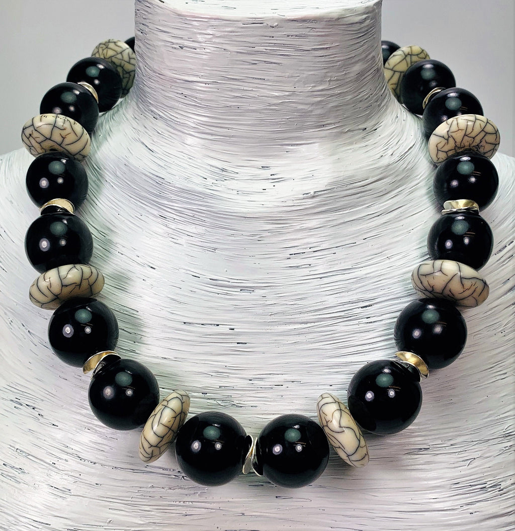 Kette Resin | Harz | Horn Mix Handmade Unique Necklace Tribal Beads