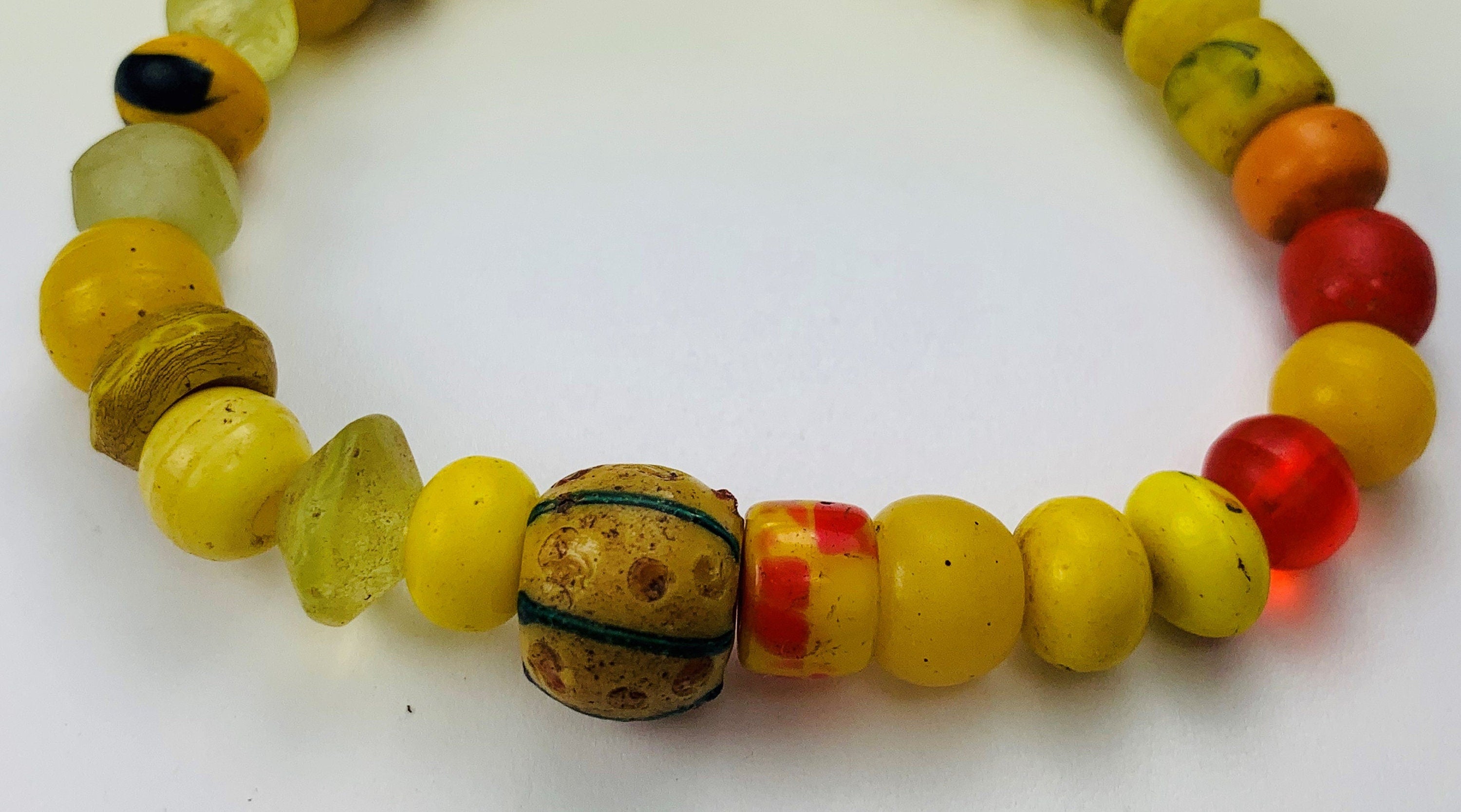 Armband alt Perlen Trade Beads Handmade Unique Bracelet