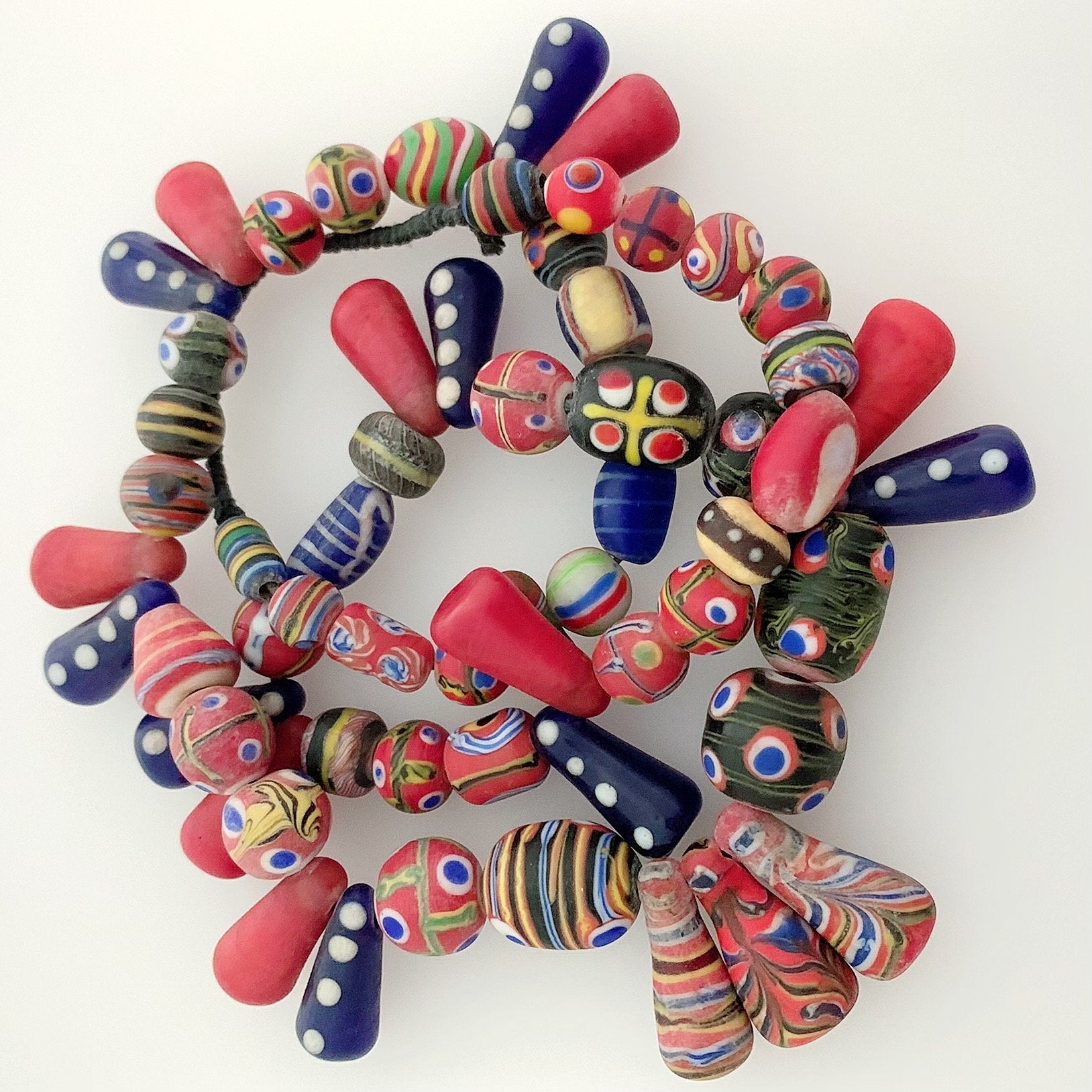Glasperlen | Federperlen | Handgefertigte Perlen | Unikat Perlen | Kettenstrang | Vintage | Java Beads | Ethno Chic | BeadsCompany SN31