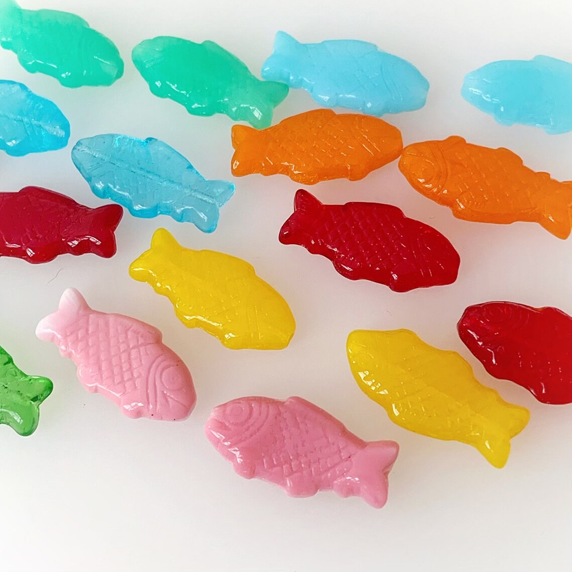 18 Böhmische Glasperlen | Fische | Bunter Mix | Bohemian | MN10 BeadsCompany